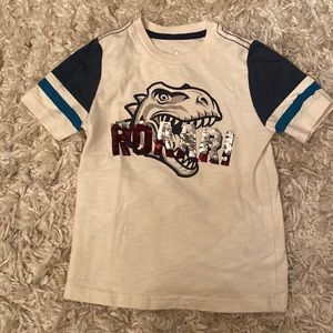 Dinosaur T-shirt. Brand 365 Kids: Size 4 sequins change from silver to red